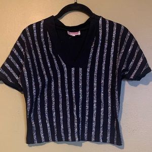 Freddie’s of pinewood retro black and silver blouse large